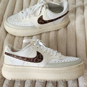 Nike women shoes size 7.5